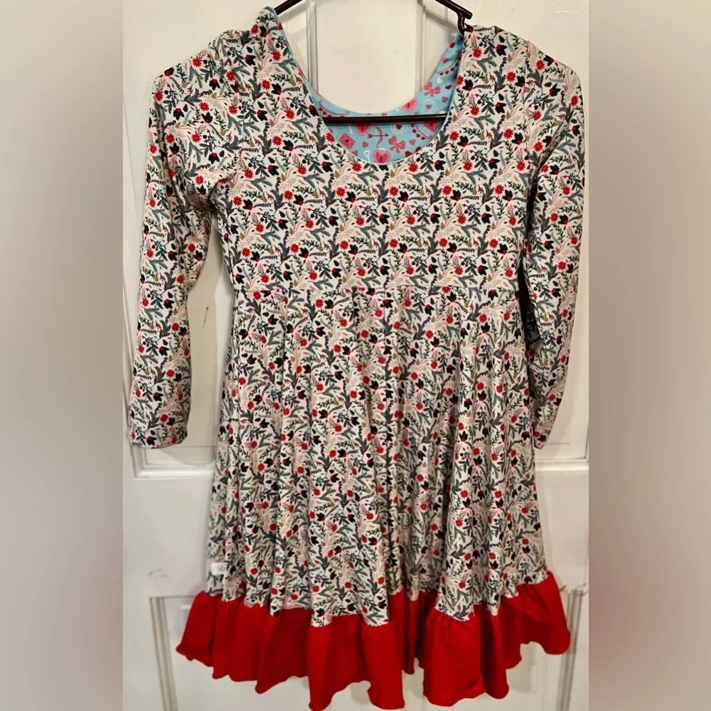 Evie's Closet Reversible Holiday Christmas Valentines Dress - Size 7